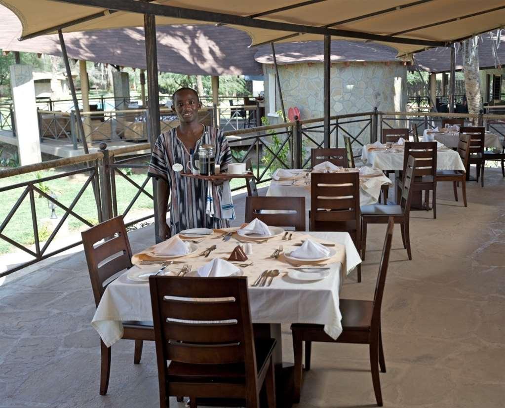 מלון Ashnil Samburu Camp מסעדה תמונה